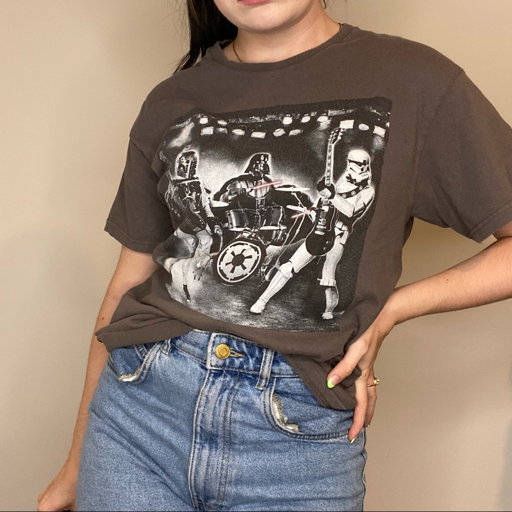 Star Wars Band Tee Size Medium